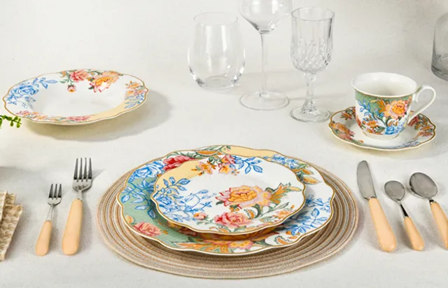 Dinnerware